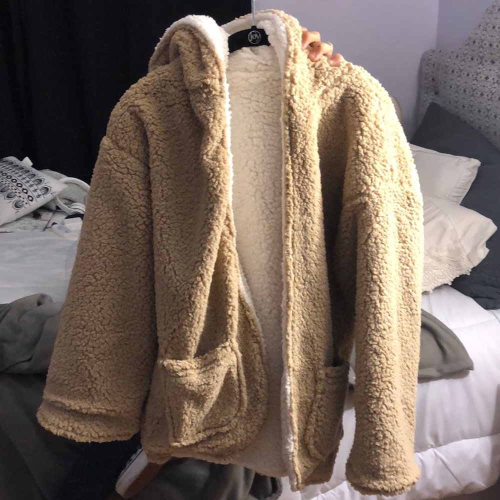 Reversible fuzzy jacket